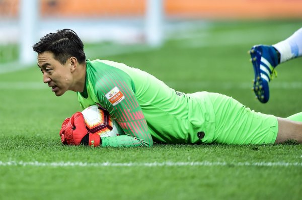 哈福配资 中国新闻周刊: 国足门将位置人员不够用, 伊万查阅了隋维杰的资料